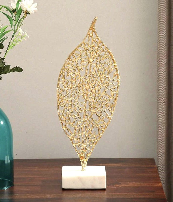 Aarna Table Decor